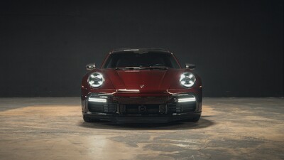 Red Carbon FibreColor image