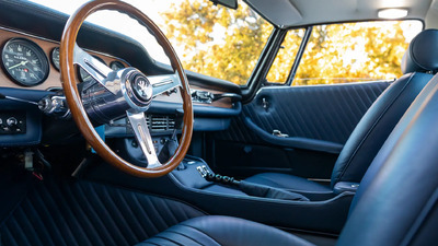 Blue LeatherInterior image