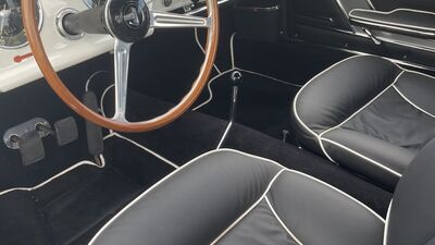 Black Leather - White PipingInterior image