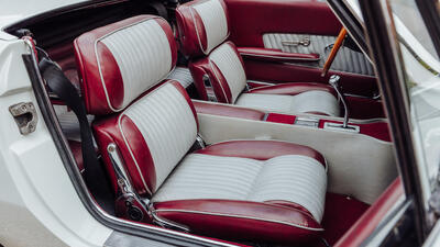 Burgundy / White LeatherInterior image