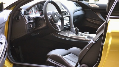 Merino Black Leather - Yellow StitchingInterior image
