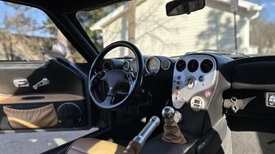 Black / Beige LeatherInterior image