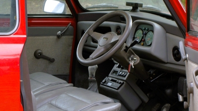 Black LeatherInterior image