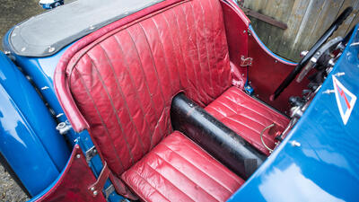Black LeatherInterior image