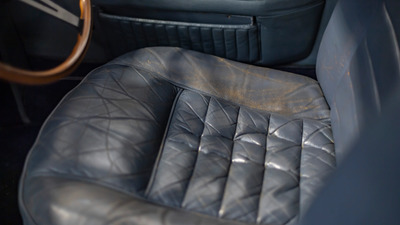 Black Leather - Grey StitchingInterior image