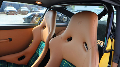Cognac LeatherInterior image