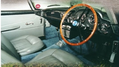 Absynthe Green LeatherInterior image