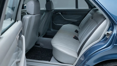 Orion Grey LeatherInterior image