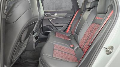 Black Alcantara / Leather - Red Stitching / PipingInterior image