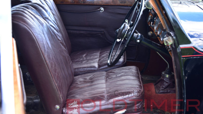 Chancellor Red LeatherInterior image