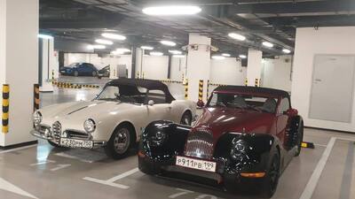 Claret RedColor image