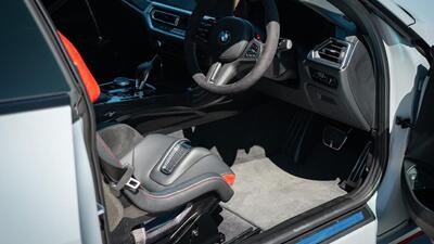 Black Leather / Alcantara - Red StitchingInterior image