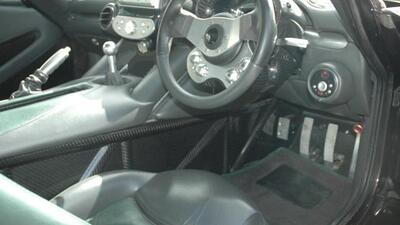 Green / Beige LeatherInterior image