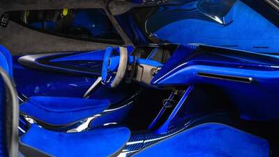 Blue / Black AlcantaraInterior image