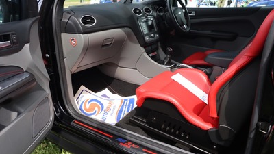 Black Leather - Red PipingInterior image