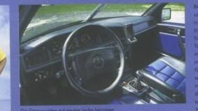 Blue / Black Leather - Blue StitchingInterior image