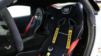 Black AlcantaraInterior image