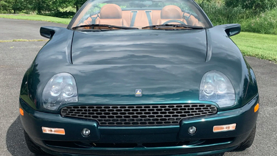 Mangusta Green MetallicColor image