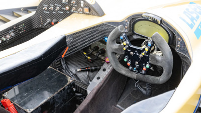 Black AlcantaraInterior image