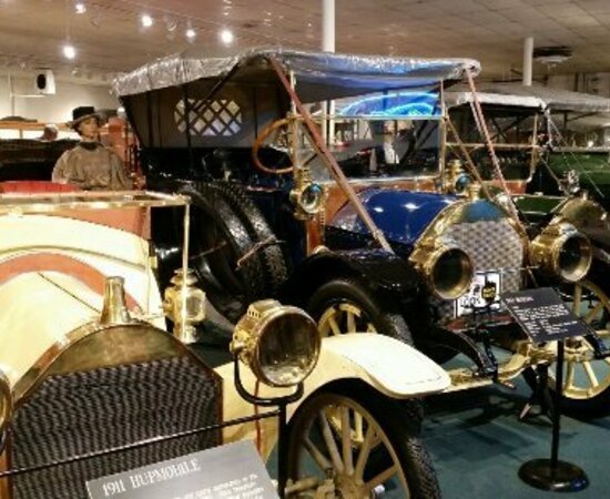 Thumbnail Car and Carriage Caravan Museum