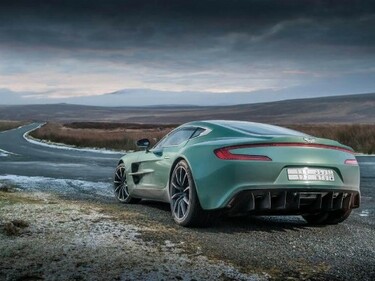 Thumbnail Aston Martin One-77