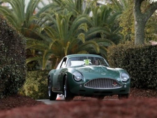 Thumbnail Aston Martin DB4