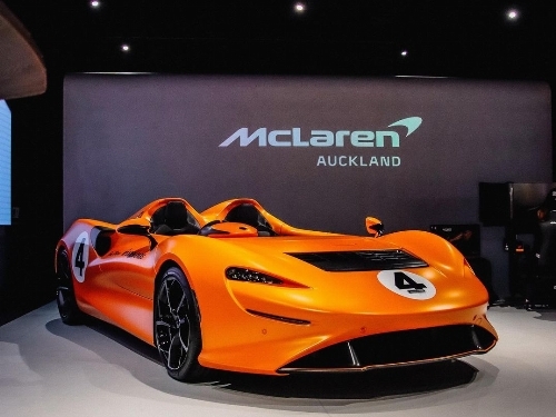 Thumbnail McLaren Elva