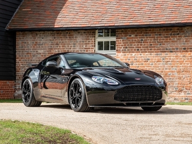 Thumbnail Aston Martin V12 Zagato