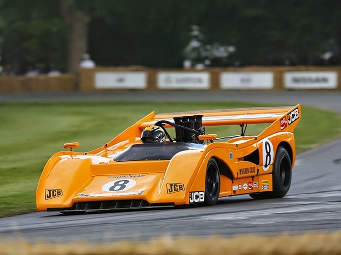 Thumbnail McLaren M8