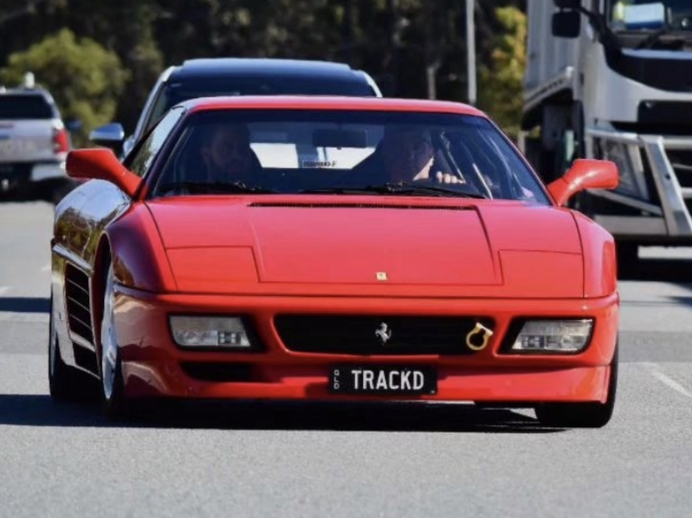 Thumbnail Ferrari 348