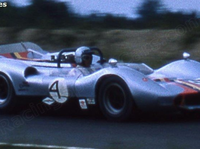 Thumbnail McLaren M1