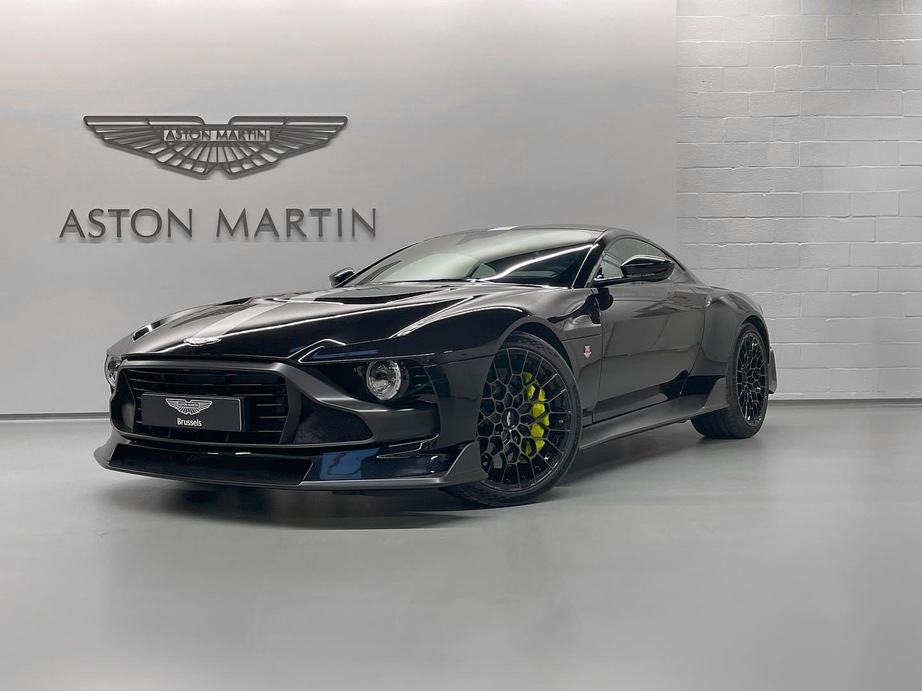 Thumbnail Aston Martin Valour