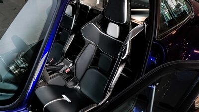 Black LeatherInterior image