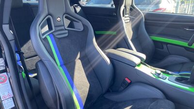 Black Leather / AlcantaraInterior image