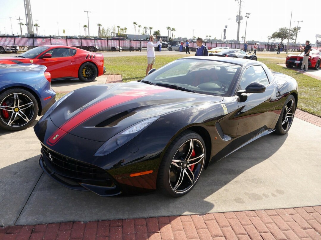 ECR - Ferrari F60 America details