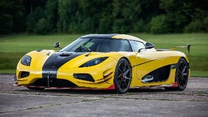 koenigsegg agera r yellow