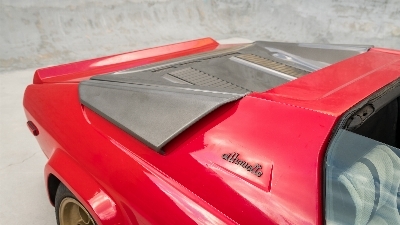 File:Lamborghini Silhouette targa at Classic Remise Berlin, front