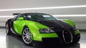 bugatti veyron neon green