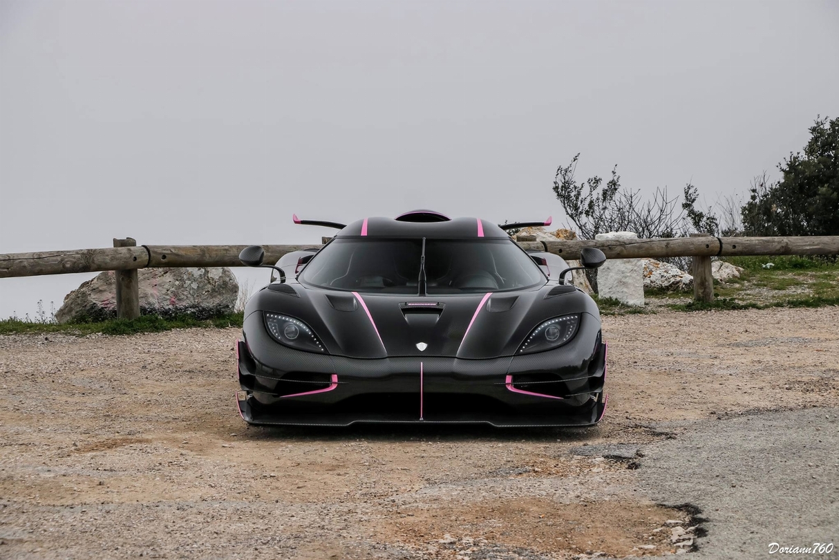 ECR Koenigsegg One 1 details