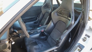 Black Leather / AlcantaraInterior image