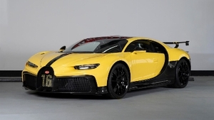 Check The Spec: Bugatti Chiron Pur Sport in Jaune Molsheim Yellow with  Turquoise Carbon