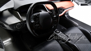 Black / Red AlcantaraInterior image