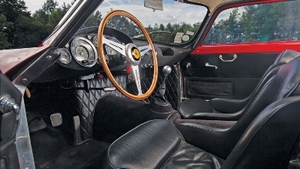 Blu LeatherInterior image