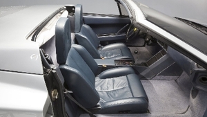 Blu Scuro LeatherInterior image
