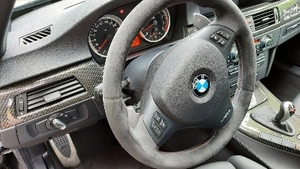 Black LeatherInterior image