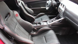 Black Leather - Red StitchingInterior image