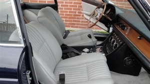 Grigio LeatherInterior image