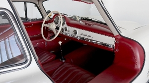 Red LeatherInterior image