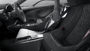 Black Alcantara / Black Leather / White Leather - White StitchingInterior image