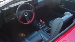 Black Leather - Red StitchingInterior image